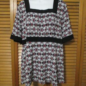 East 5th top black empire waist bell sleeves stretchy casual top size XL